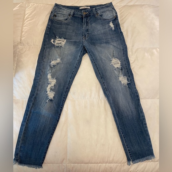 LIKE NEW - KANCAN DISTRESSED FRAYED HEM JEANS - SIZE 29 - Picture 7 of 10